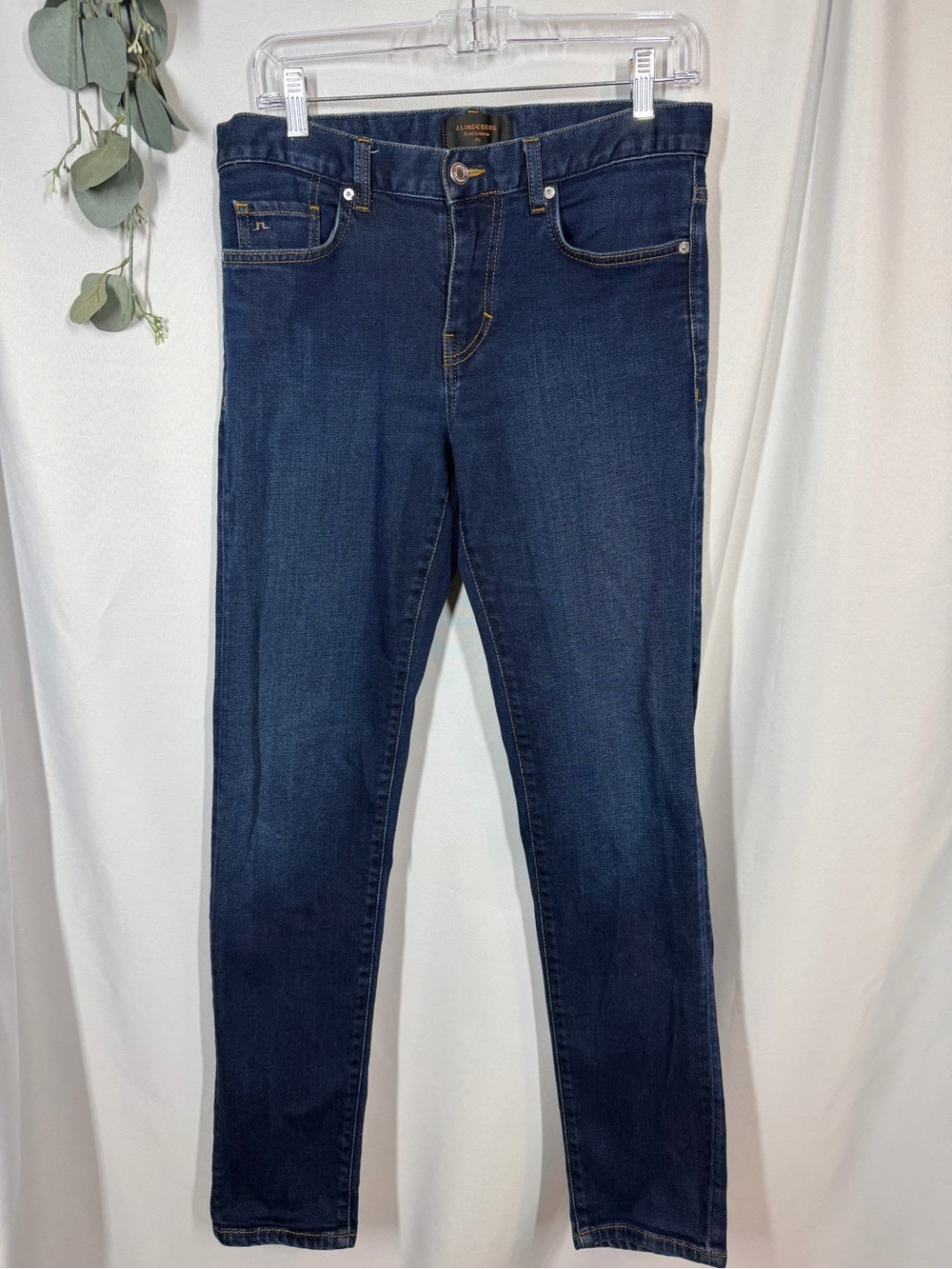J. Lindeberg | Men's Jay Jeans Mid-Rise Slim Fit Dark Wash Blue Pants Size 30x32